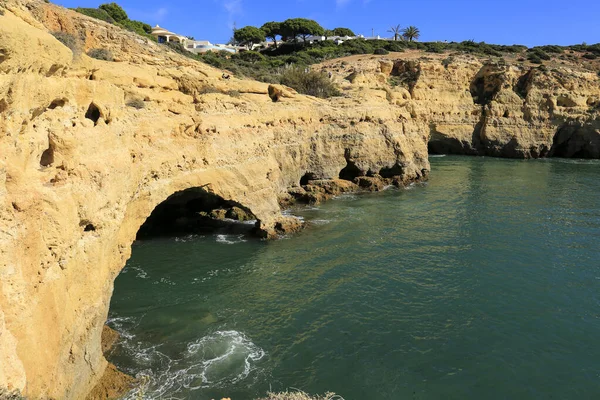 Algar Secos Grottor Klippor Och Erosionsarbete Carvoeiro Algarve Portugal — Stockfoto