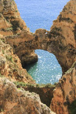 Portekiz, Algarve 'deki Ponta da Piedade doğal özellikleri, kayalıkları ve kireçtaşı oluşumları
