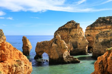 Portekiz, Algarve 'deki Ponta da Piedade doğal özellikleri, kayalıkları ve kireçtaşı oluşumları
