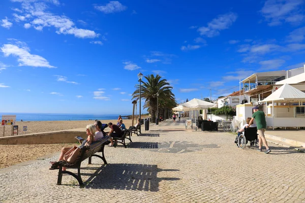 Praia Luz Algarve Portugal Octubre 2022 Hermoso Paseo Marítimo Empedrado —  Fotos de Stock