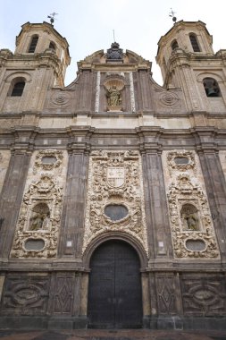 Saragossa, İspanya - 14 Ağustos 2023: Portekiz kilisesinin güzel Santa Isabel 'i, Saragossa' da barok tarzı