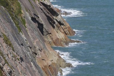 Bask ülkesindeki Unesco Global Geopark 'ın güzel ve renkli Flysch oluşumları