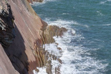 Bask ülkesindeki Unesco Global Geopark 'ın güzel ve renkli Flysch oluşumları