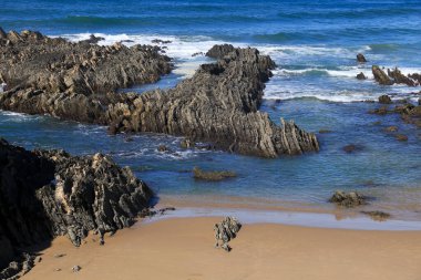 Alentejo, Vicentina sahillerindeki kayalıklar, kayalıklar ve koylar, Portekiz