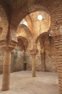 Ronda, Malaga, İspanya... 23 Ekim 2023: Eski Ronda kasabasındaki Arap hamamlarının mimari detayları