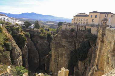 İspanya 'nın Malaga eyaletindeki Ronda şehrinin güzel panoramik manzarası.