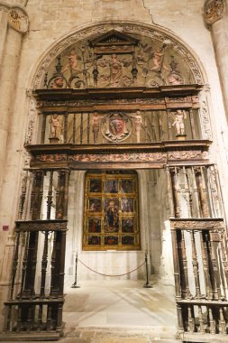 Cuenca, İspanya - 10 Aralık 2023 Cuenca, İspanya Katedrali 'nin mimari detayları