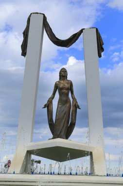 Chipiona, Cadiz, İspanya... 10 Ekim 2023: Chipiona 'da Juan Avalos' un Rocio Jurado Anıtı