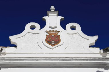 Sanlucar de Barrameda, Cadiz, İspanya - 2 Ekim 2023: Barbadillo şarap mahzeni girişi Sanlucar de Barrameda