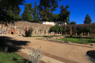 Merida, Extremadura, İspanya - 23 Ekim 2023: Roma Tiyatrosu ve Amfitiyatrosu