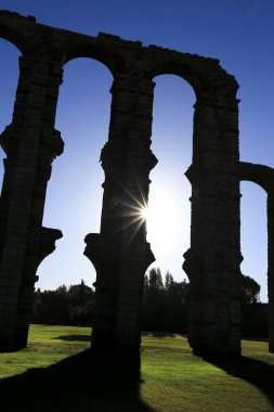 Merida 'nın güzel Roma su kemeri' Mucizeler Aqueduct '