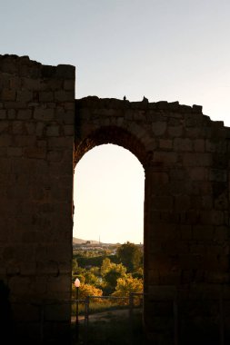 Merida şehrindeki Güzel Mağripli Alcazaba duvarları