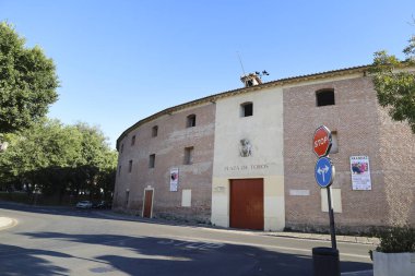 Aranjuez, Madrid, İspanya... 16 Ağustos 2024: Aranjuez Meydanı, İspanya