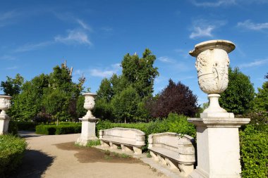 Madrid, Aranjuez kasabasındaki güzel Elizabeth II bahçeleri