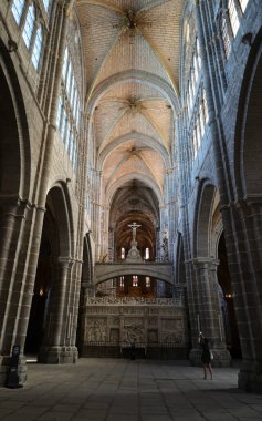 Avila, Castilla y Leon, İspanya... 18 Ağustos 2024: Avila Katedrali 'nin İçi' nin güzel mimari detayları, Avila 'nın eski şehri Katedrali,