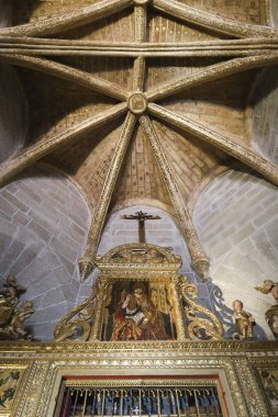 Avila, Castilla y Leon, İspanya - 18 Ağustos 2024: Sacristy 'nin ya da Avila Katedrali' nin San Bernabe Şapeli 'nin güzel mimari detayları