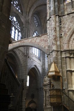 Avila, Castilla y Leon, İspanya... 18 Ağustos 2024: Avila Katedrali 'nin İçi' nin güzel mimari detayları, Avila 'nın eski şehri Katedrali,