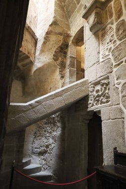 Avila, Castilla y Leon, İspanya... 18 Ağustos 2024: Avila Katedrali 'nin İçi' nin güzel mimari detayları, Avila 'nın eski şehri Katedrali,