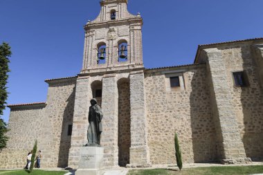 Avila, Castilla y Leon, İspanya - 17 Ağustos 2024: Avila şehrindeki La Encarnacion Manastırı