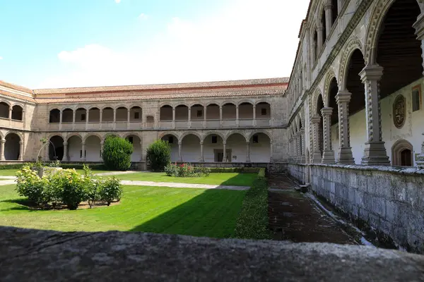 stock image Avila, Castilla y Leon, Spain- August 18, 2024: Cloister of The Monarchs in The Royal Monastery of St. Thomas in Avila city