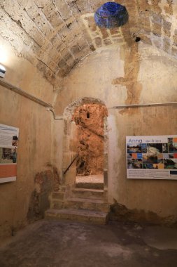 Anna, Valencia, İspanya... 27 Ekim 2024: Anna, Valencia 'daki Cervellon Kontlarının Kale-Sarayı Müzesi