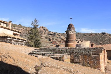 İspanya 'nın Teruel bölgesindeki Rodenas kasabasında taştan yapılmış Müslüman sarnıç