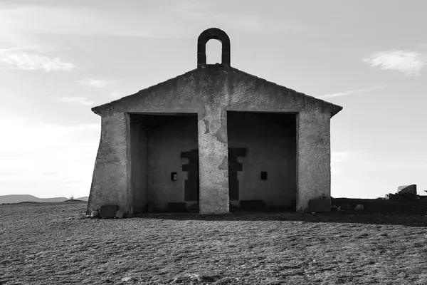 Los Santos de la Piedra (San Abdon y San Senen) Albarracin, Teruel, İspanya 'da inziva yeri.