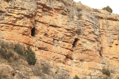 Roma su kemeri Sierra de Albarracin, Teruel, İspanya 'da kaya kazısı yaptı.