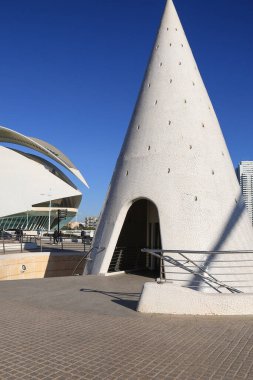 Valencia, İspanya - 27 Aralık 2024: Valencia City, İspanya 'da Umbracle park alanına giriş