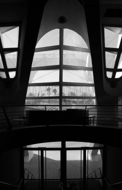 Valencia, İspanya - 27 Aralık 2024 Valencia City 'deki Bilim Müzesi Principe Felipe binasının mimari detayları