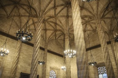 Valencia, İspanya 23 Şubat 2025 Valencia 'daki Lonja de La Seda binasının mimari detayları.