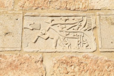 Çinçilla de Montearagon, Albacete, İspanya 'daki Pozo Moro İber Cenaze Anıtı' nın bir kopyası.