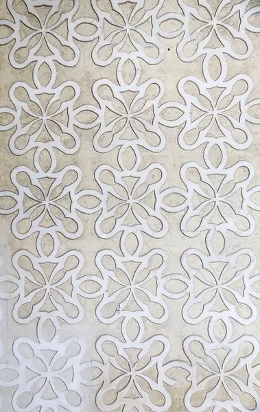 İspanya 'nın eski şehri Segovia' da oyulmuş taş bir ev duvarı.