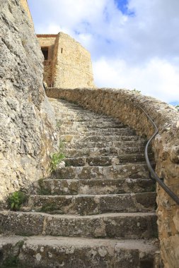 Morella, Castellon, İspanya... 18 Nisan 2025 Morella Kalesi ve Kalesi