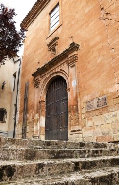 Alcaraz, Albacete, İspanya... 1 Mayıs 2025, eski Alcaraz kasabasındaki San Miguel Kilisesi.