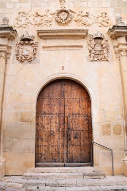 Chinchilla de Montearagon, Albacete, İspanya 22 Mart 2025 Chinchilla de Montearagon 'daki Nunez Cortez Sarayı cephesi