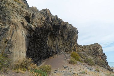 Almerya İspanya 'da plajı olan küçük bir kasaba. Tatilinizi geçirmek için rahatlatıcı bir yer.