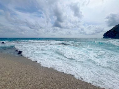 Almerya İspanya 'da plajı olan küçük bir kasaba. Tatilinizi geçirmek için rahatlatıcı bir yer.