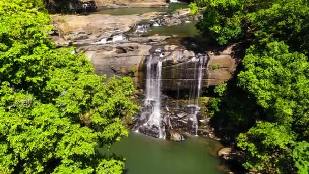 View Waterfalls Green Forest Sri Lanka Sera Ella Falls Sri — Stockvideo
