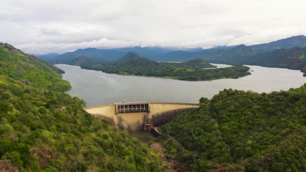 Victoria Dam Hydroelectric Power Station Mountainous Province Sri Lanka — Stock video