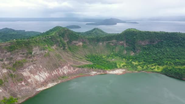 Menor Vulcão Das Filipinas Taal Com Lago Cratera Verde Vista — Vídeo de Stock