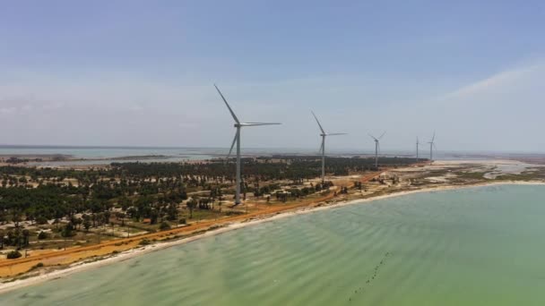 Wind Turbine Power Generators Sea Coastline Alternative Renewable Energy Jaffna — Stok video