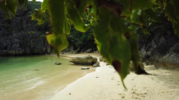 Beautiful Beach Kagbalinad Island Caramoan Islands Philippines Summer Travel Vacation — Stockvideo
