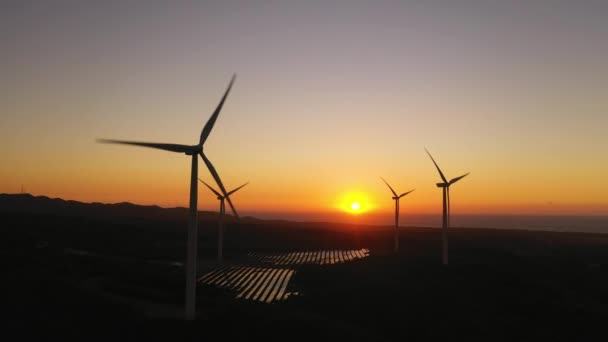 Aerial Drone Group Windmills Renewable Electric Energy Production Sunset Wind — Stock videók