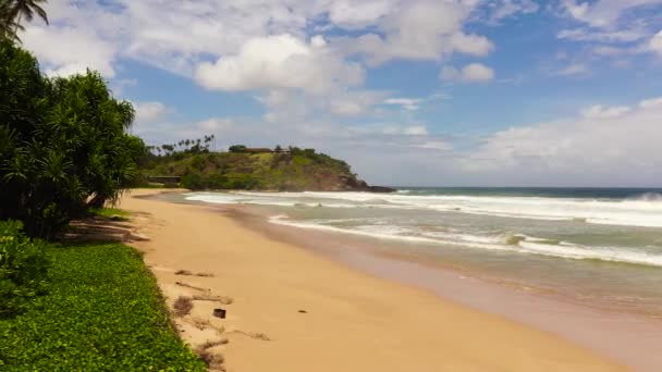Seascape Tropical Sandy Beach Blue Ocean Talalla Beach Sri Lanka — 图库视频影像