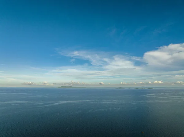 Drone Aérien Îles Tropicales Dans Mer Bleue Sur Fond Ciel — Photo
