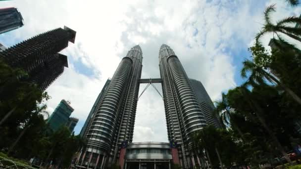 Kuala Lumpur Malaysia September 2022 Petronas Twin Towers Panorama Kuala — Stock video