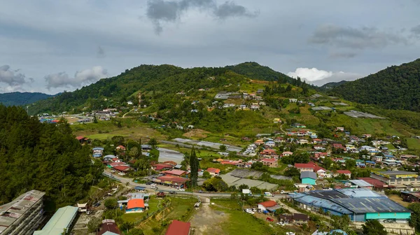 婆罗洲山区城镇的空中景观 马来西亚 Kundasang Ranau — 图库照片