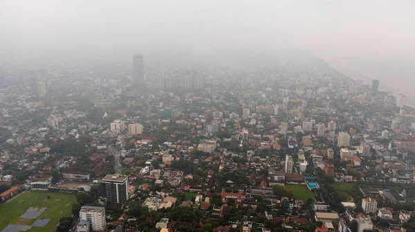 Vue Dessus Ville Colombo Avec Des Gratte Ciel Dans Brouillard — Photo