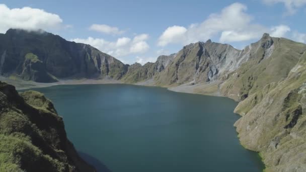 Luchtfoto Krater Meer Vulkaan Pinatubo Tussen Bergen Filippijnen Luzon Prachtig — Stockvideo